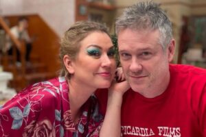 Esposo de Javiera Contador entrega detalles sobre su recuperación tras cirugía por cáncer