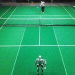 VIDEO: El primer robot humanoide tenista demuestra sus habilidades