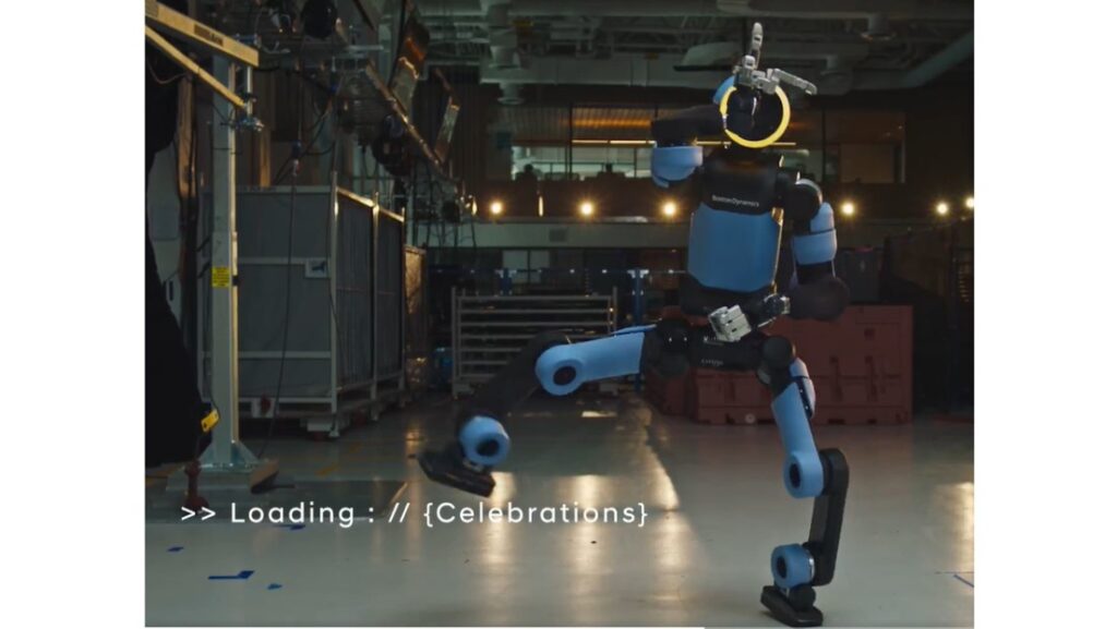 Listo para el Mundial: Robot inunda las redes con sus habilidades para jugar al fútbol y celebrar goles (VIDEO)