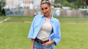 Camila Andrade sorprende con románticas fotos junto a su nueva pareja desde París