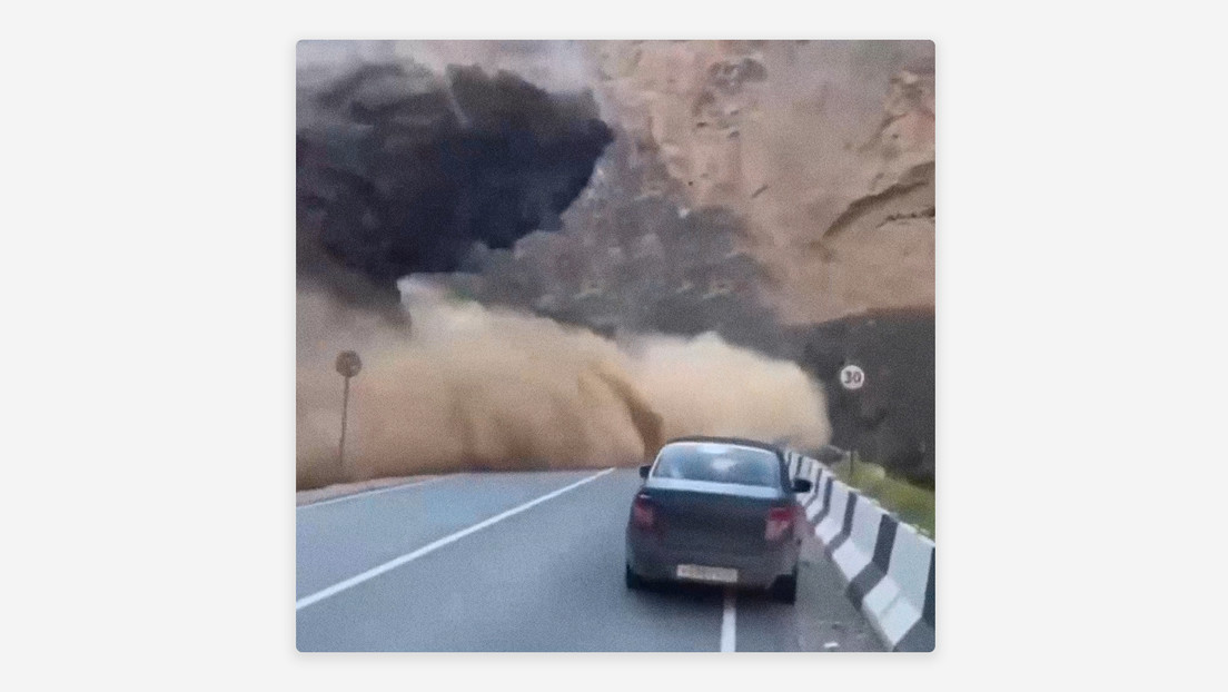 VIDEO: Brutal desprendimiento de rocas casi sepulta un coche en plena ruta