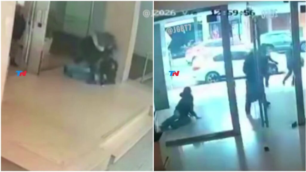 VIDEO: El momento en que cuatro 'motochorros' roban a dos mujeres