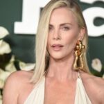 El trauma que Charlize Theron aún enfrenta tras la noche en que su madre mató a su padre | Sociedad