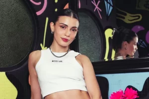 Cony Capelli preocupa en redes sociales con fotos desde la clínica