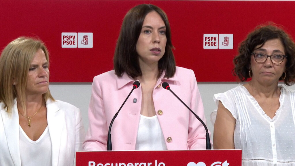 Ministra de España sobre agresiones verbales: "A mí me llamaron chupaculos"