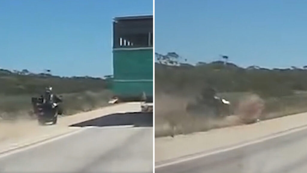 El precio que pagó un motociclista por querer adelantar a un camión (VIDEO)