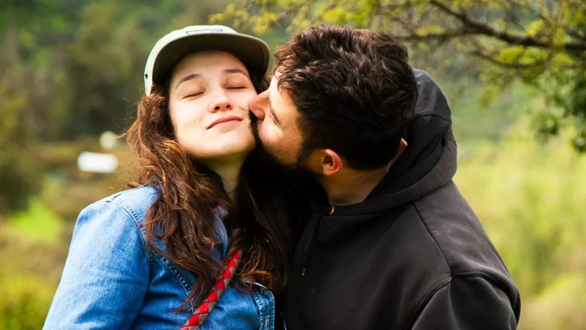 Pareja de Fernanda Salazar impacta al revelar delicado diagnóstico: «Tengo 7 tumores en mi cuerpo»